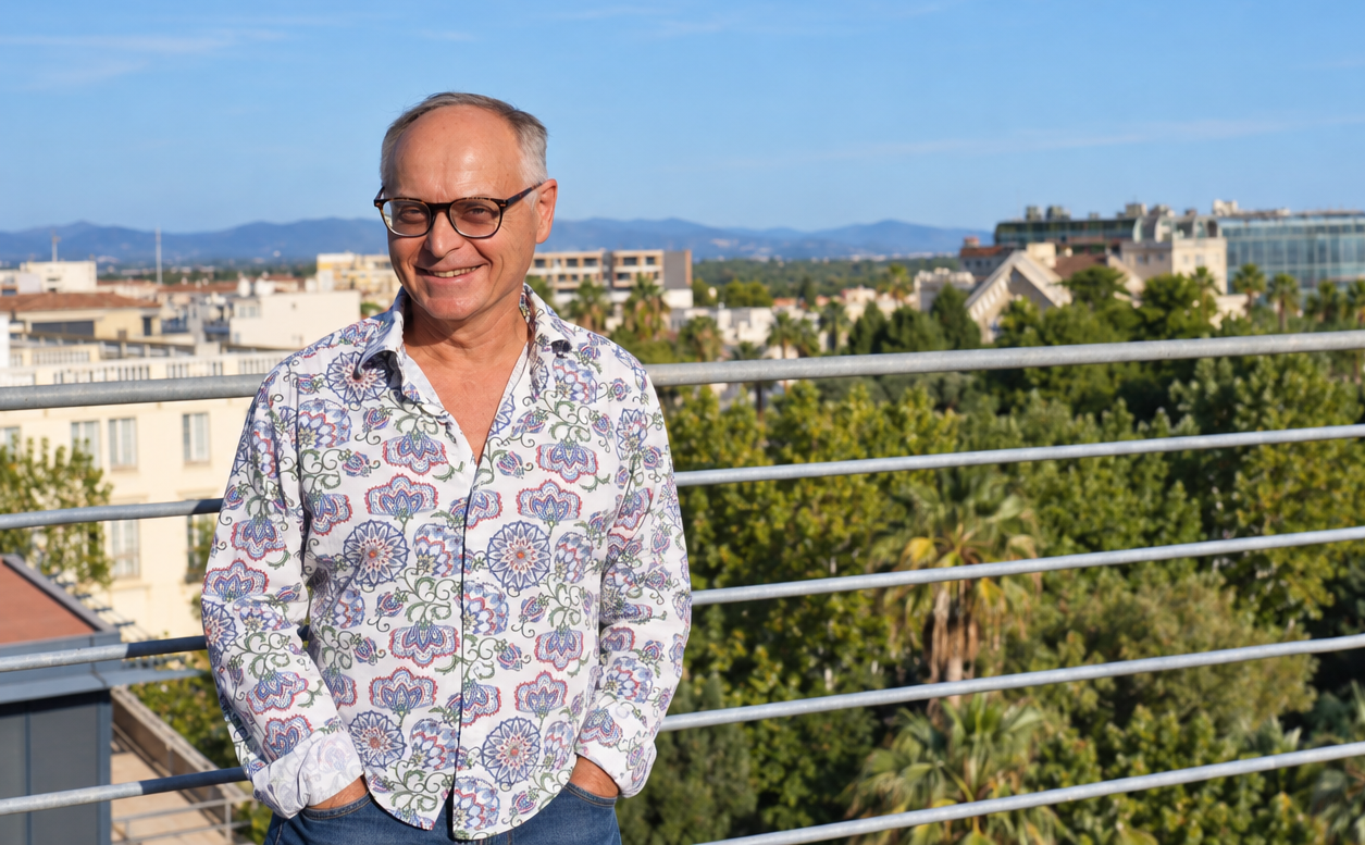 &Eacute;ric Agosta, adjoint &agrave; la culture et au patrimoine ville de Hy&egrave;res les Palmiers &copy;Conrad Eberhaerd.png (1.67 MB)