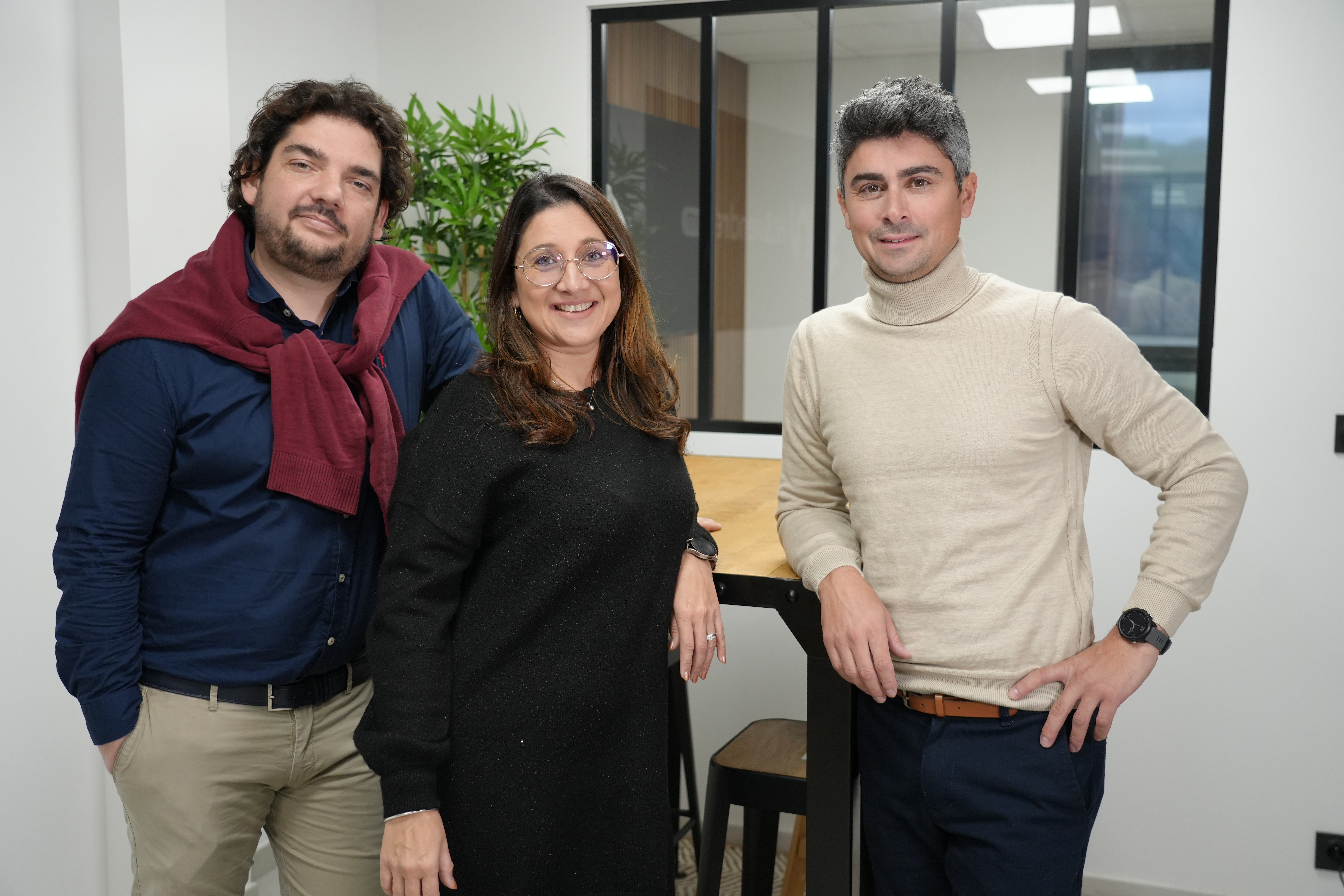 Damien Najarian - Corinne Th&eacute;odore - Michael Lorenzini. .JPG (7.82 MB)