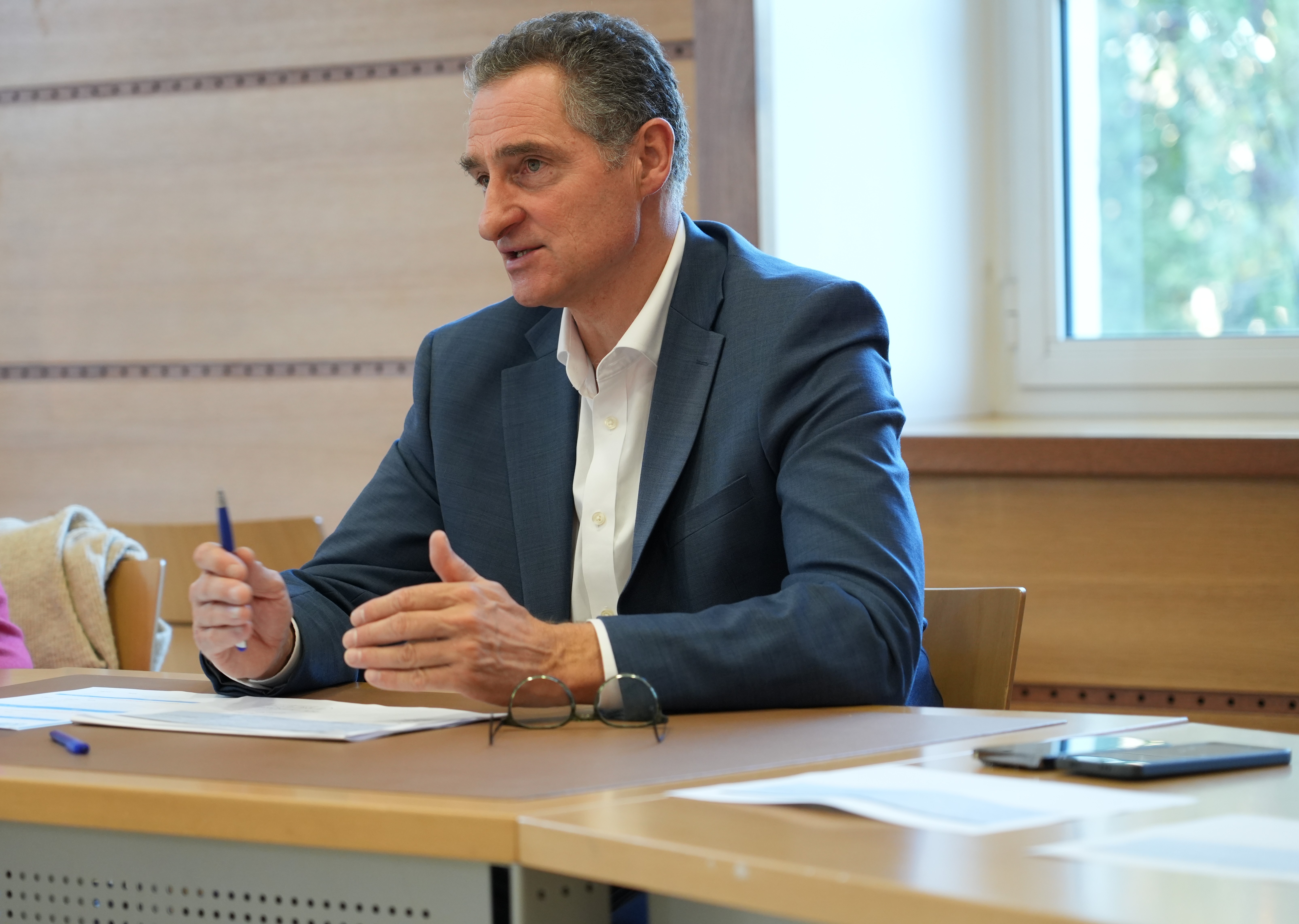Herv&eacute; Stassinos - maire du Pradet &copy; Conrad Eberhaerd.JPG (3.29 MB)