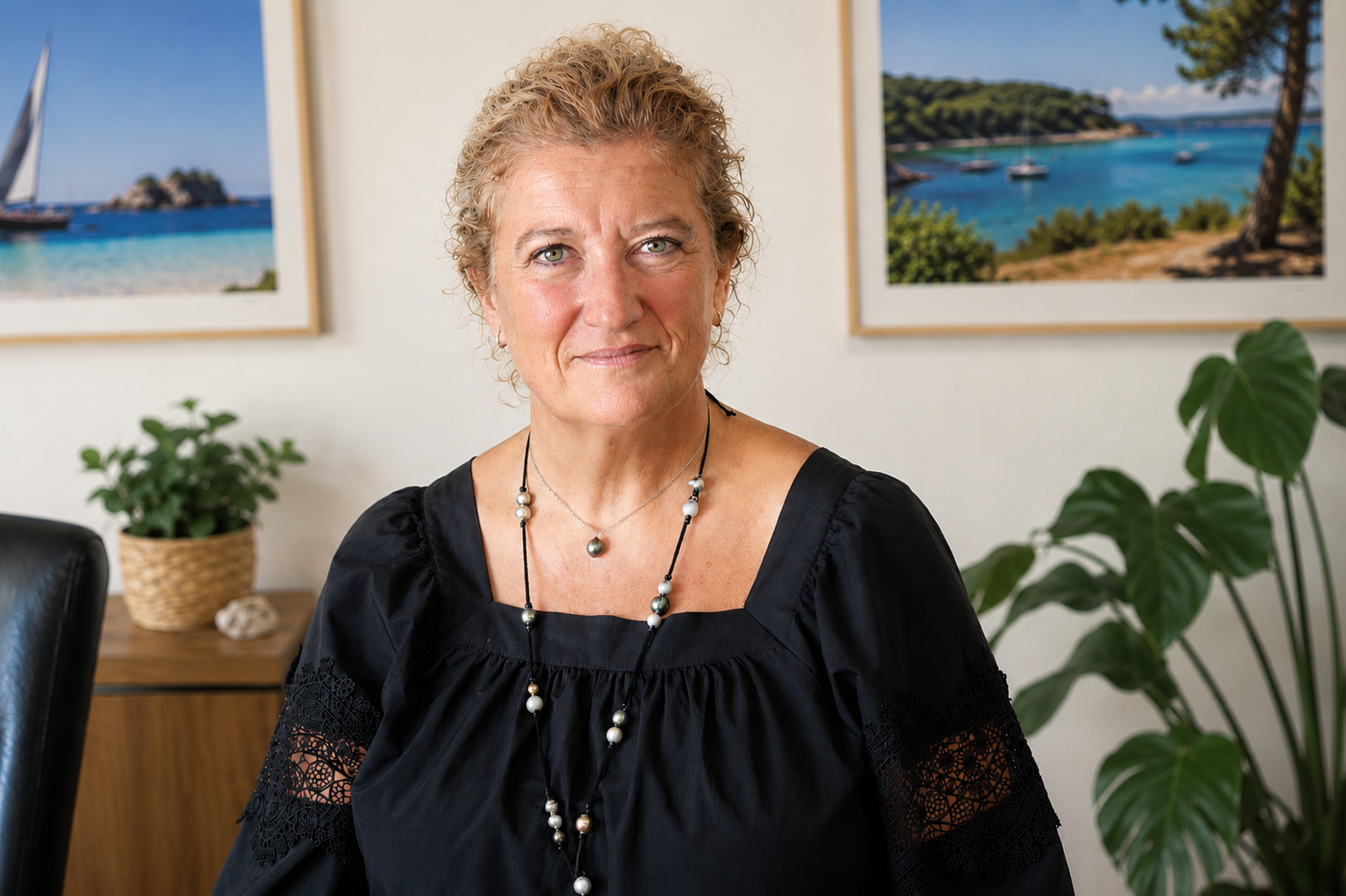 Laurence Cananzi - Les M&egrave;des &agrave; Porquerolles &copy; Conrad Eberhaerd (3).png (1.91 MB)