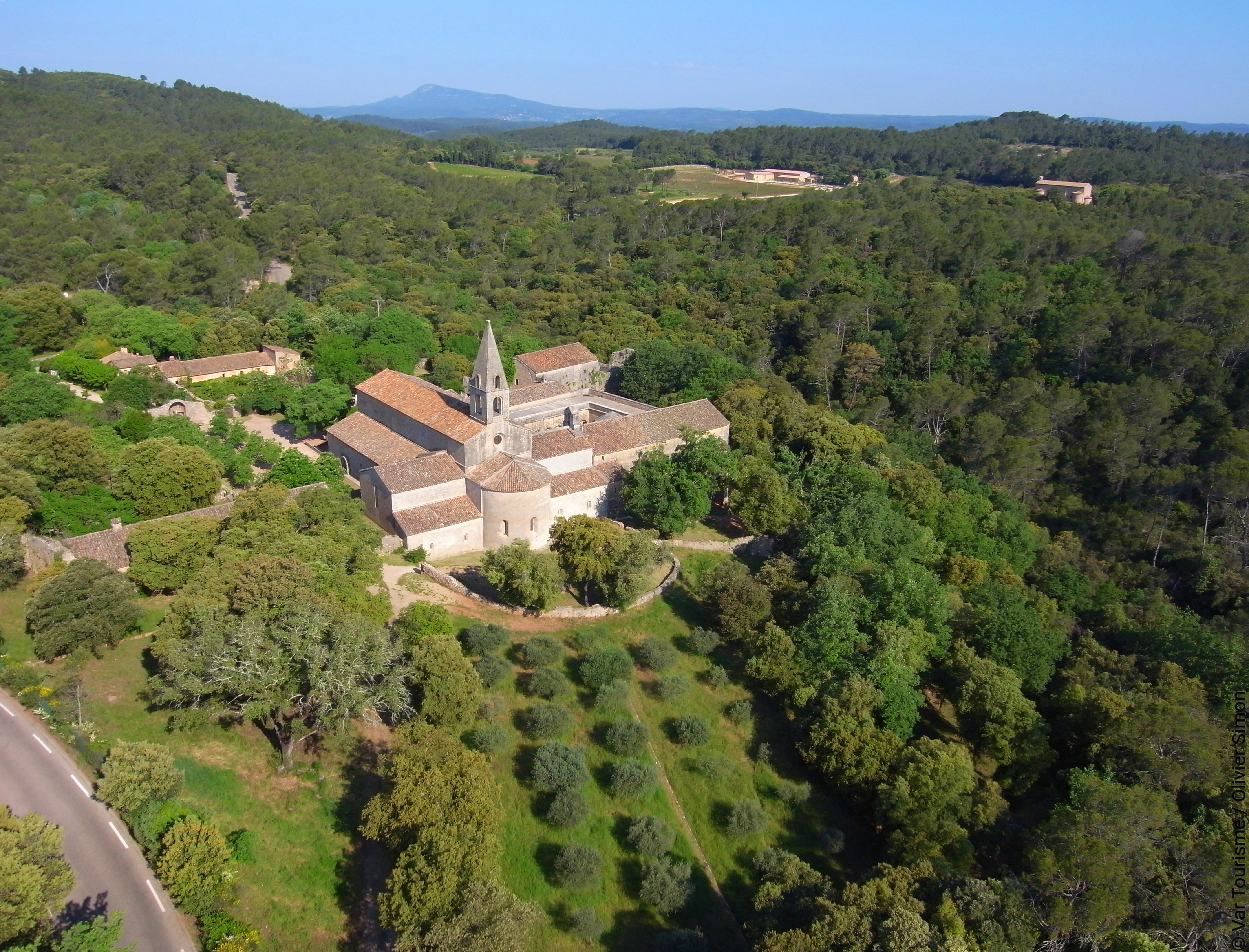 Thoronet © Var Tourisme _ Olivier Simon.jpeg (6.83 MB)