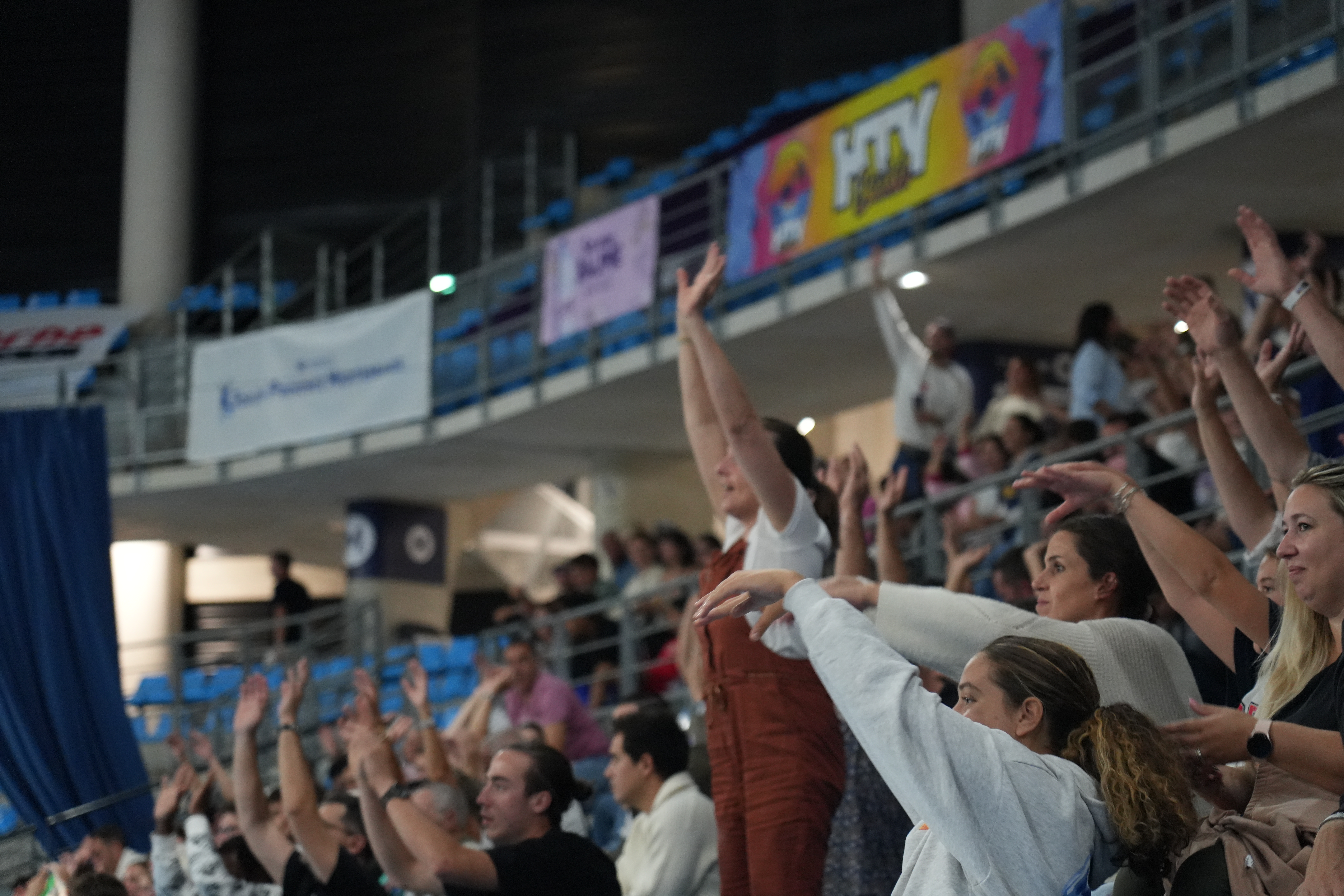 VIP02553.JPG (9.88 MB)