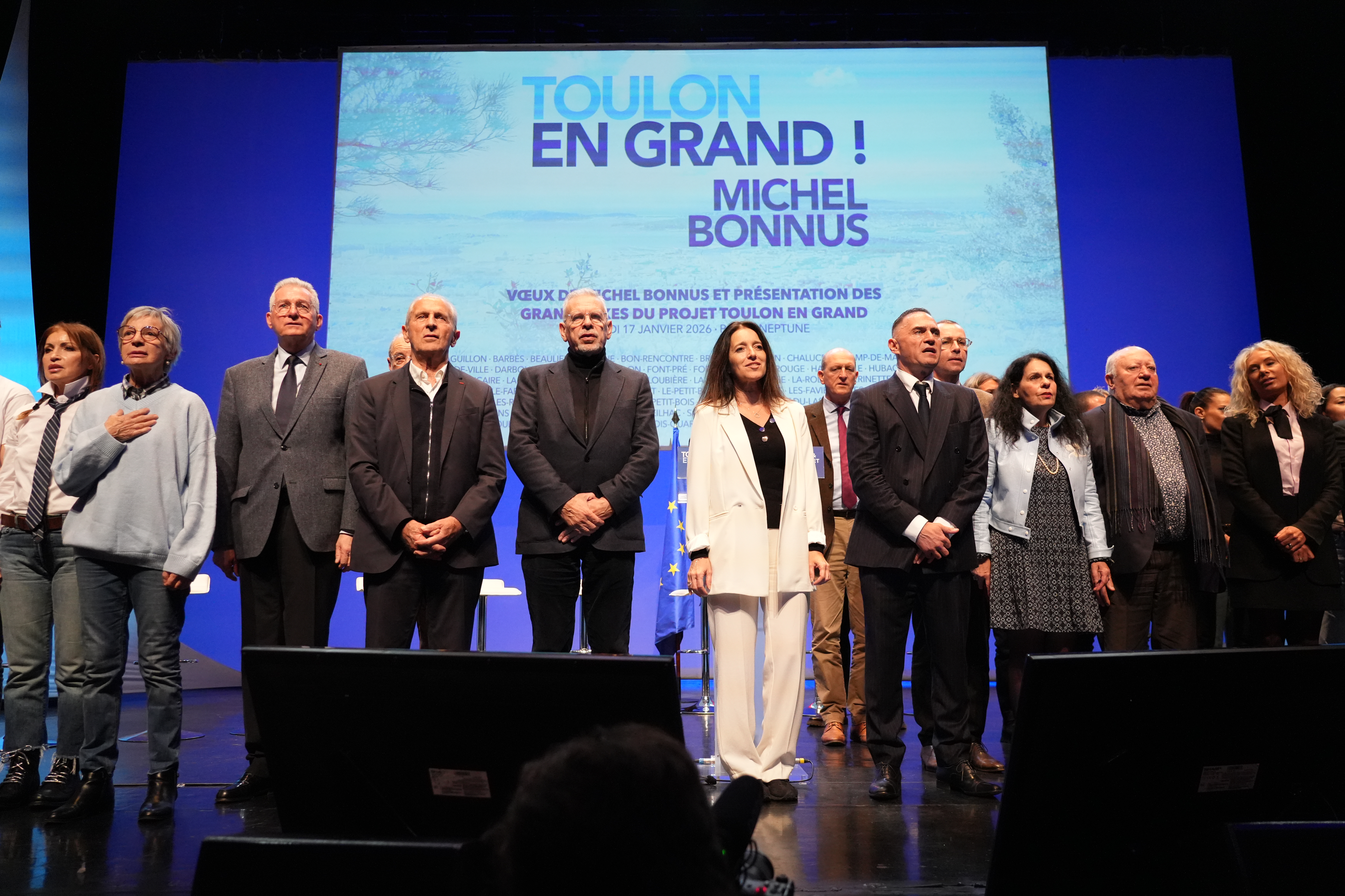 VIP05333.JPG (10.39 MB)