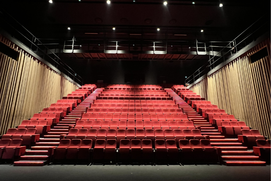 La Garde inaugure L’Escale, son nouveau théâtre