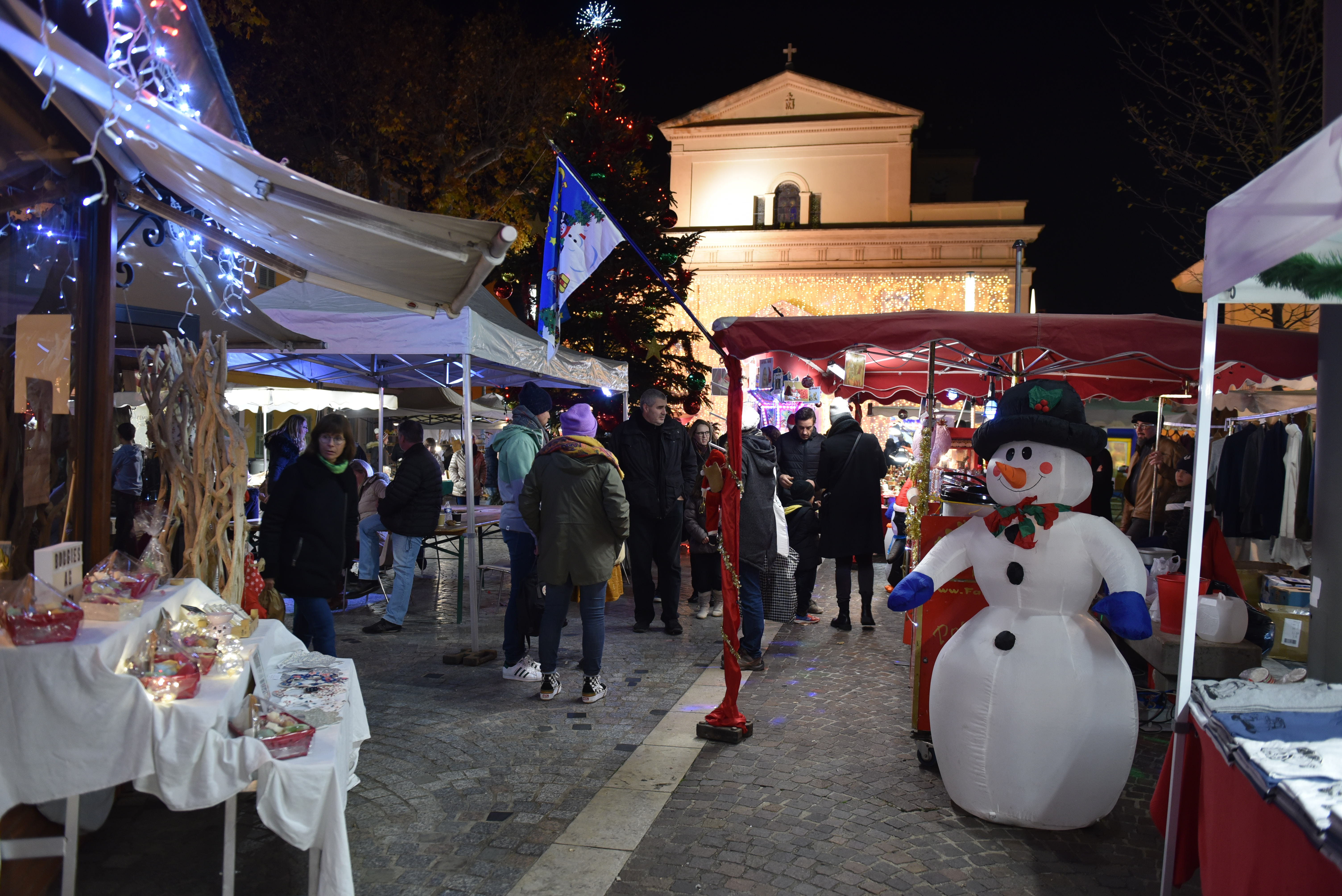 DSC_7856.JPG (2.69 MB)