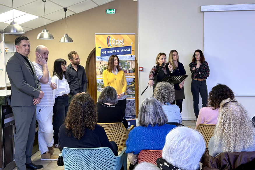 Site (875x584px) (17).png (880 KB)