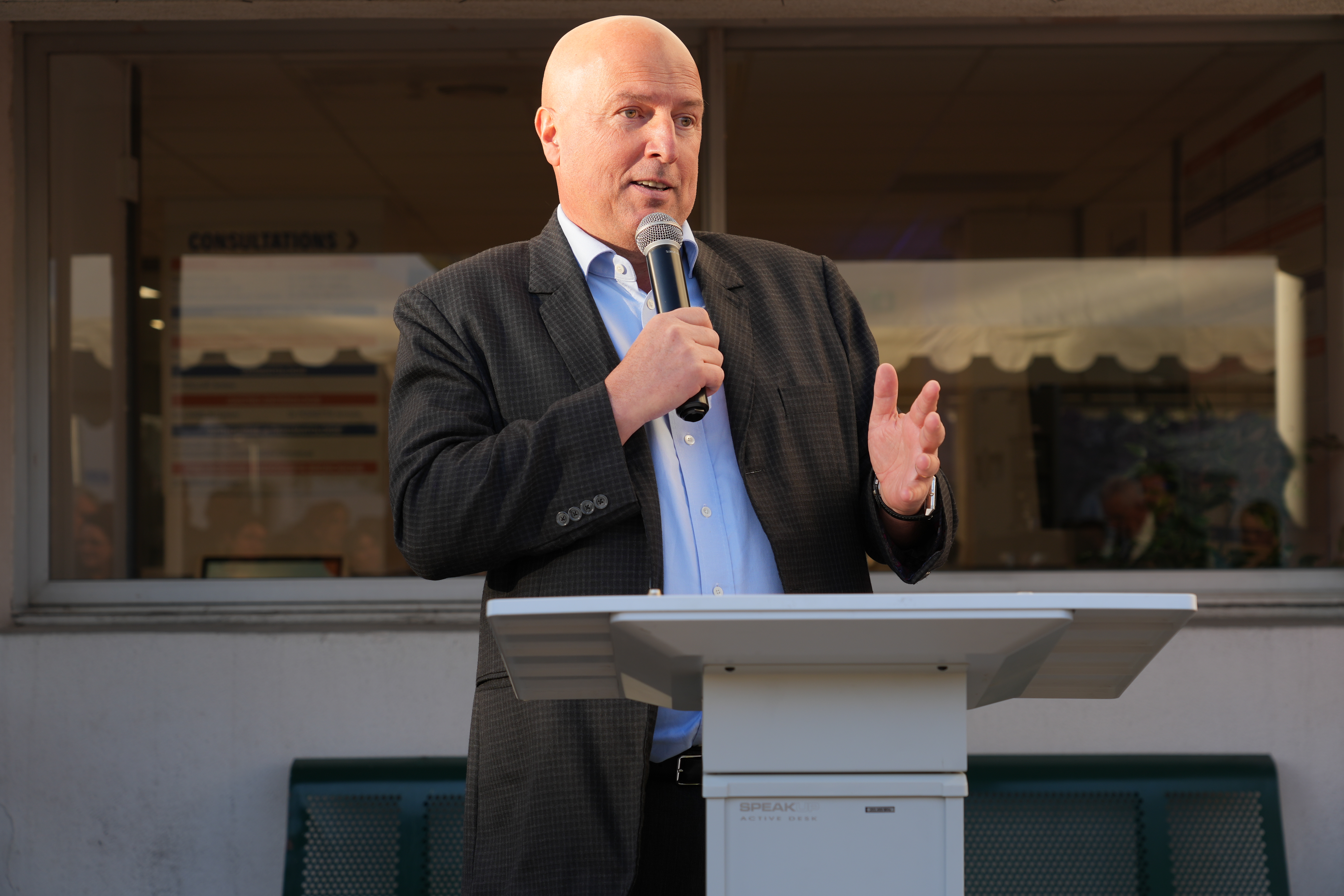 VIP06131.JPG (7.18 MB)